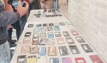 Photo of मेरठ: क्राइम ब्रांच और सर्विलांस टीम ने गुम हुए 101 मोबाइल फोन किए बरामद