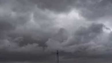 Photo of यूपी : लगातार बदल रहा मौसम का मिजाज, तापमान में आई बड़ी गिरावट