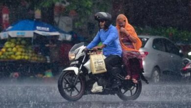 Photo of फिर पलटी मारेगा मौसम! पहाड़ों पर बर्फबारी तो इन राज्यों में जारी हुआ बारिश का अलर्ट