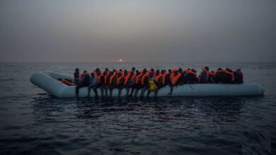 Photo of मेक्सिको के समुद्र तट पर बड़ा हादसा, प्रवासियों से भरी नाव पलटी