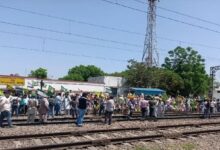 Photo of किसान आंदोलन से मुरादाबाद मंडल की 18 ट्रेनें प्रभावित