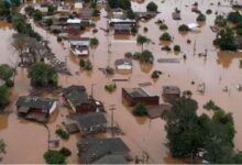 Photo of ब्राजील में भारी बारिश के बाद बाढ़ ने मचाया कहर, 120 से अधिक लोगों की मौत