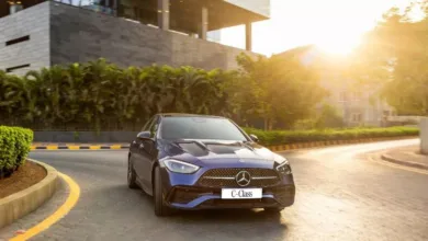 Photo of Mercedes ने दमदार इंजन और फीचर्स के साथ लॉन्‍च की C 300 AMG Line